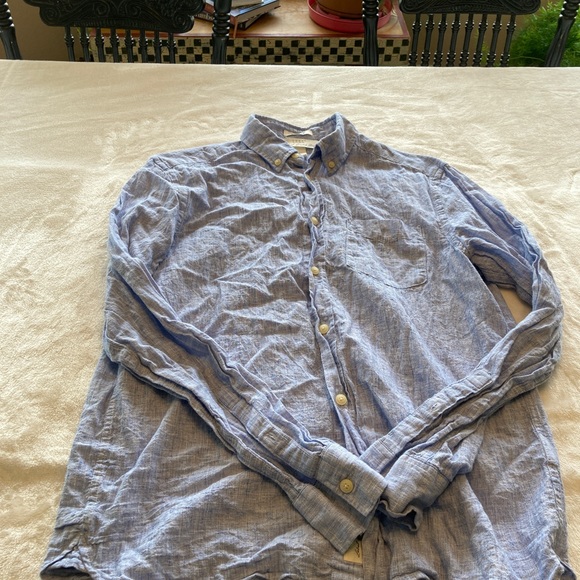 Mens H&M Button Down Shirt. Size Small. - Picture 2 of 3